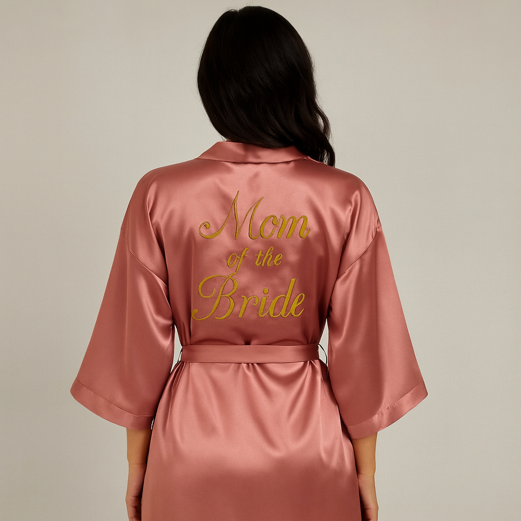 Bata de satín bordada personalizada – Mamá de la Novia