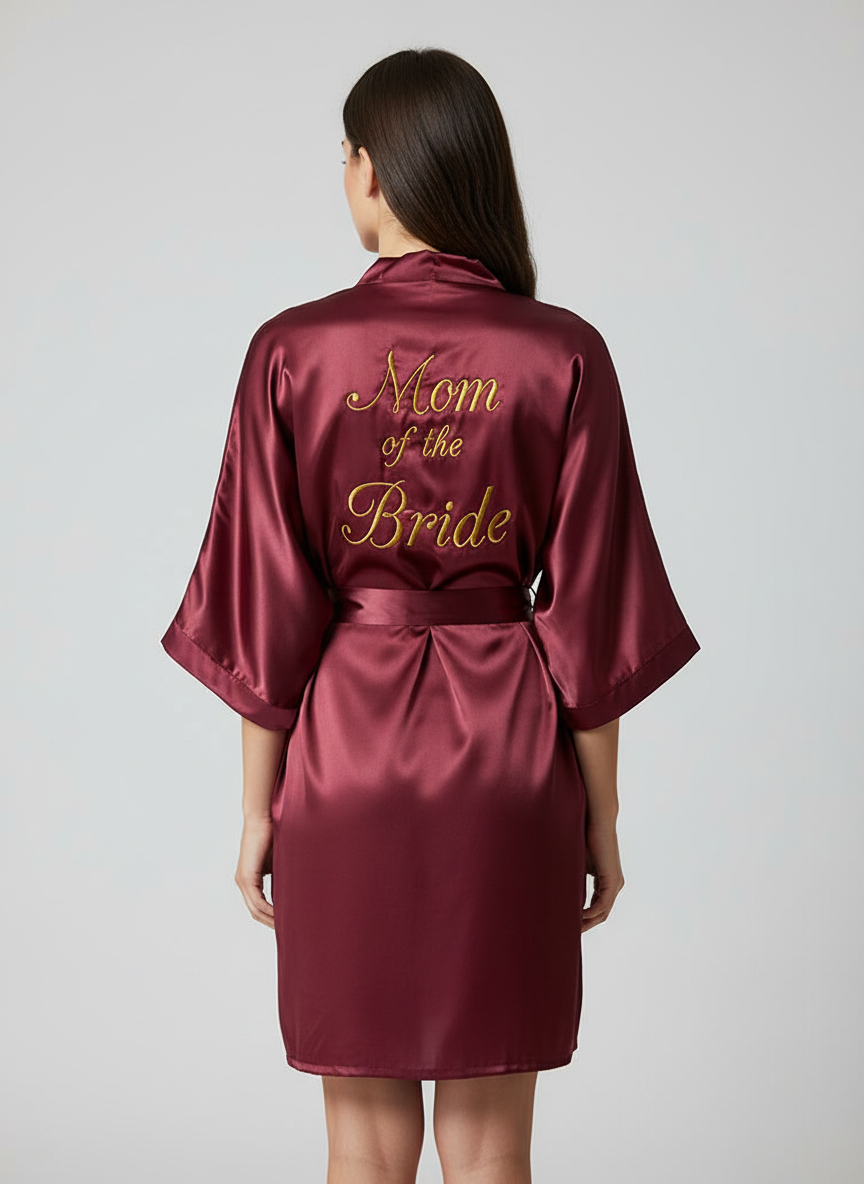 Bata de satín bordada personalizada – Mamá de la Novia