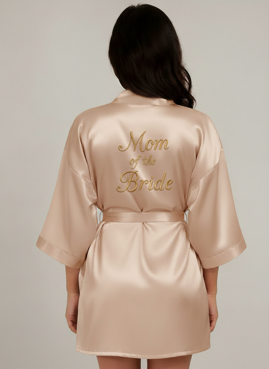 Bata de satín bordada personalizada – Mamá de la Novia