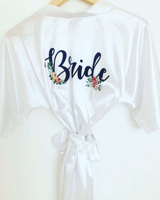Bata de satín blanca Impresion Bride