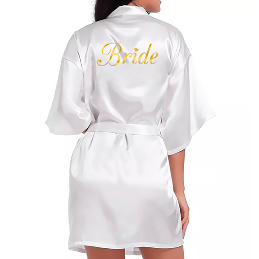 Bata de satín con estampado Bride